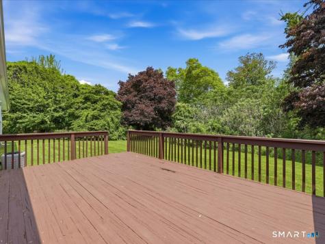 35 Dorchester Lane Branford CT 06405
