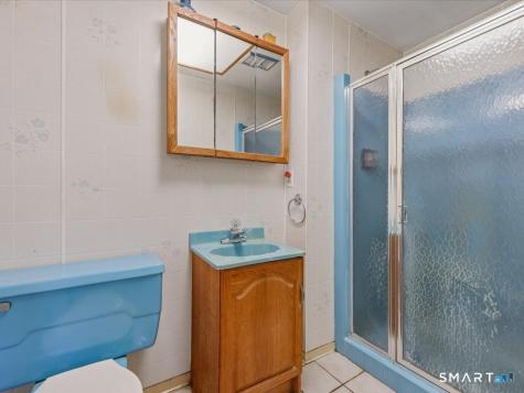 35 Dorchester Lane Branford CT 06405