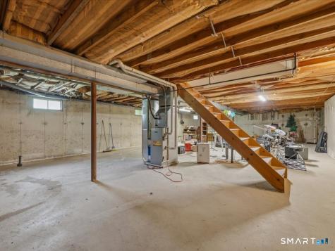 35 Dorchester Lane Branford CT 06405