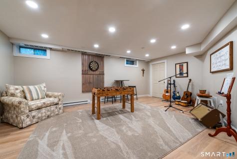 15 Hickory Hill Drive Chester CT 06412