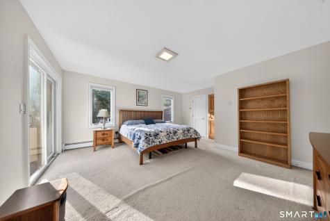 36 North Farms Road Avon CT 06001