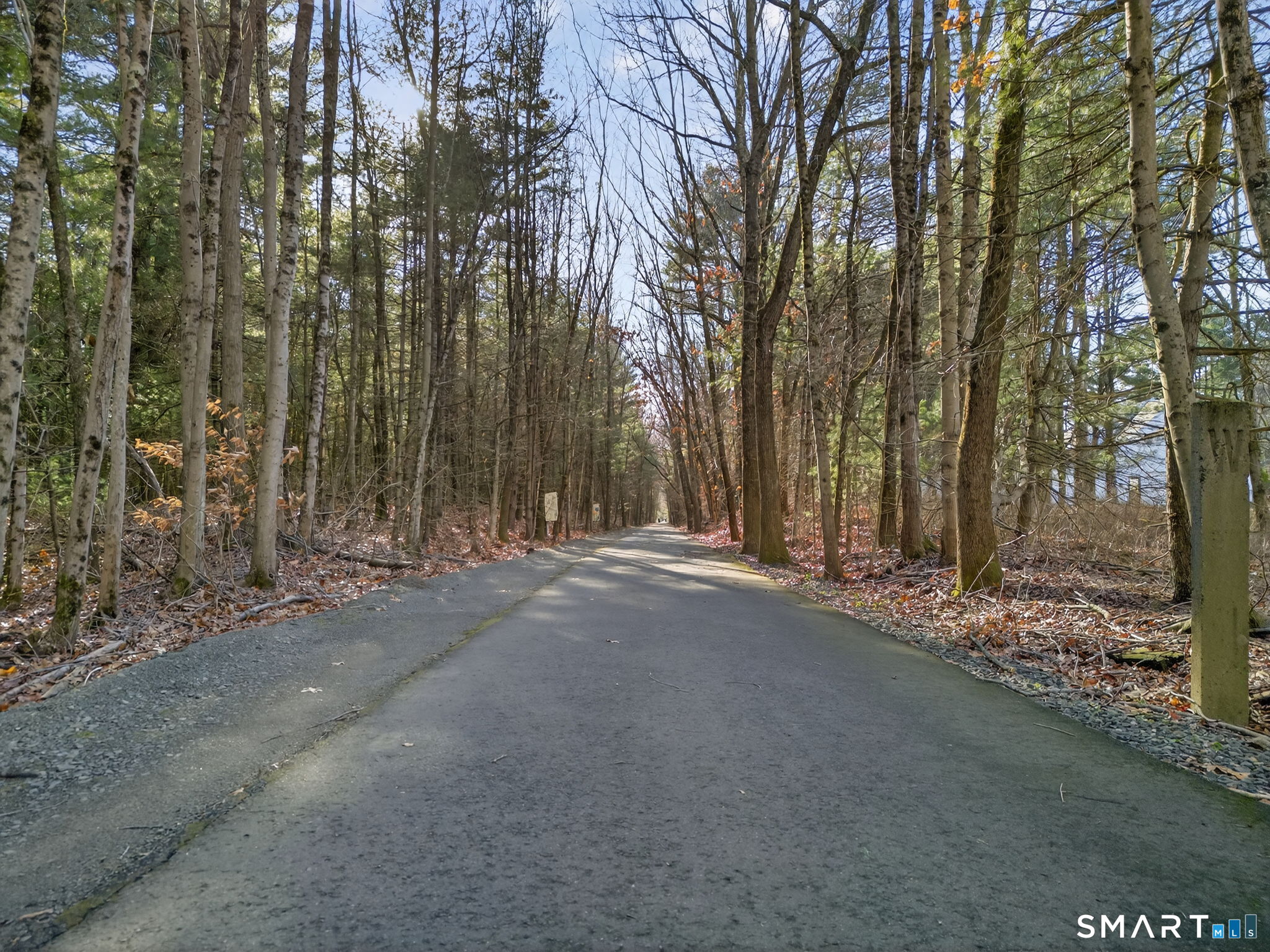 36 North Farms Road Avon CT 06001