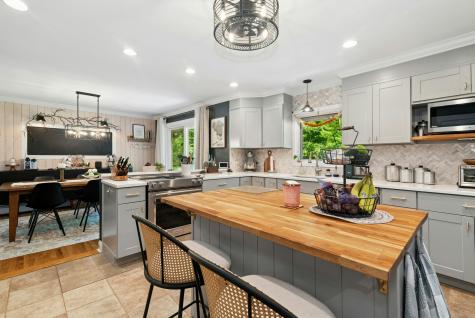 136 Knorr Road Monroe CT 06468