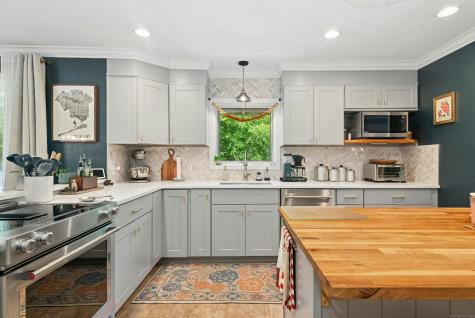136 Knorr Road Monroe CT 06468