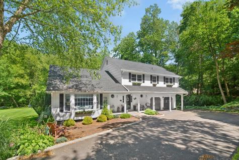 136 Knorr Road Monroe CT 06468