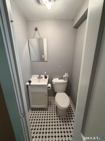 684 Field Street Naugatuck CT 06770