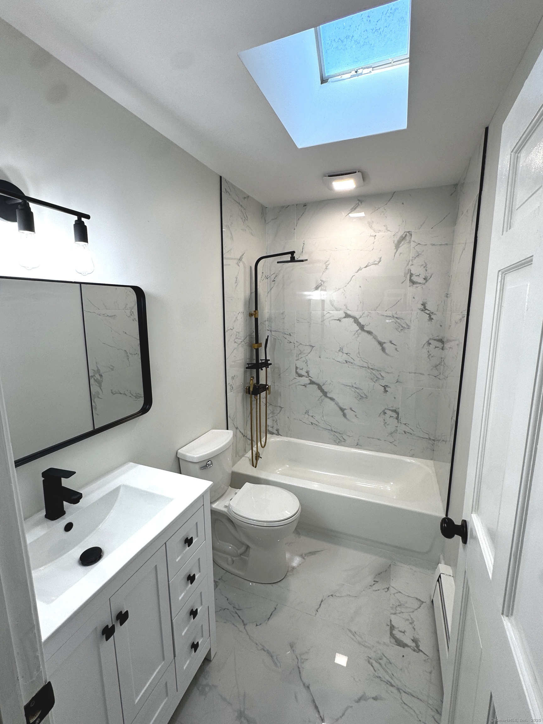 4 Bayview Circle Watertown CT 06795