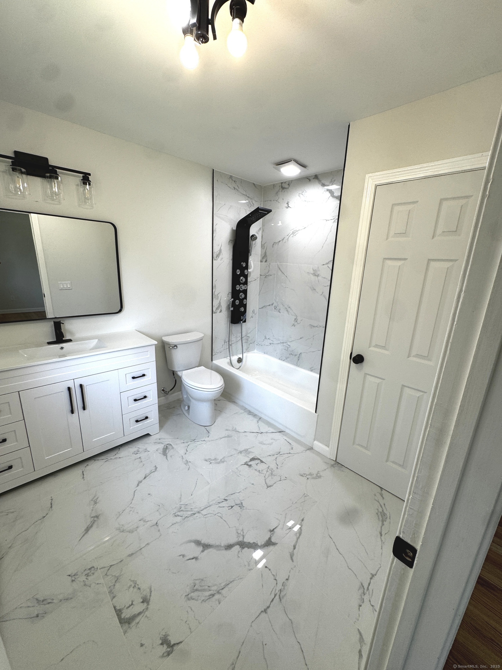 4 Bayview Circle Watertown CT 06795