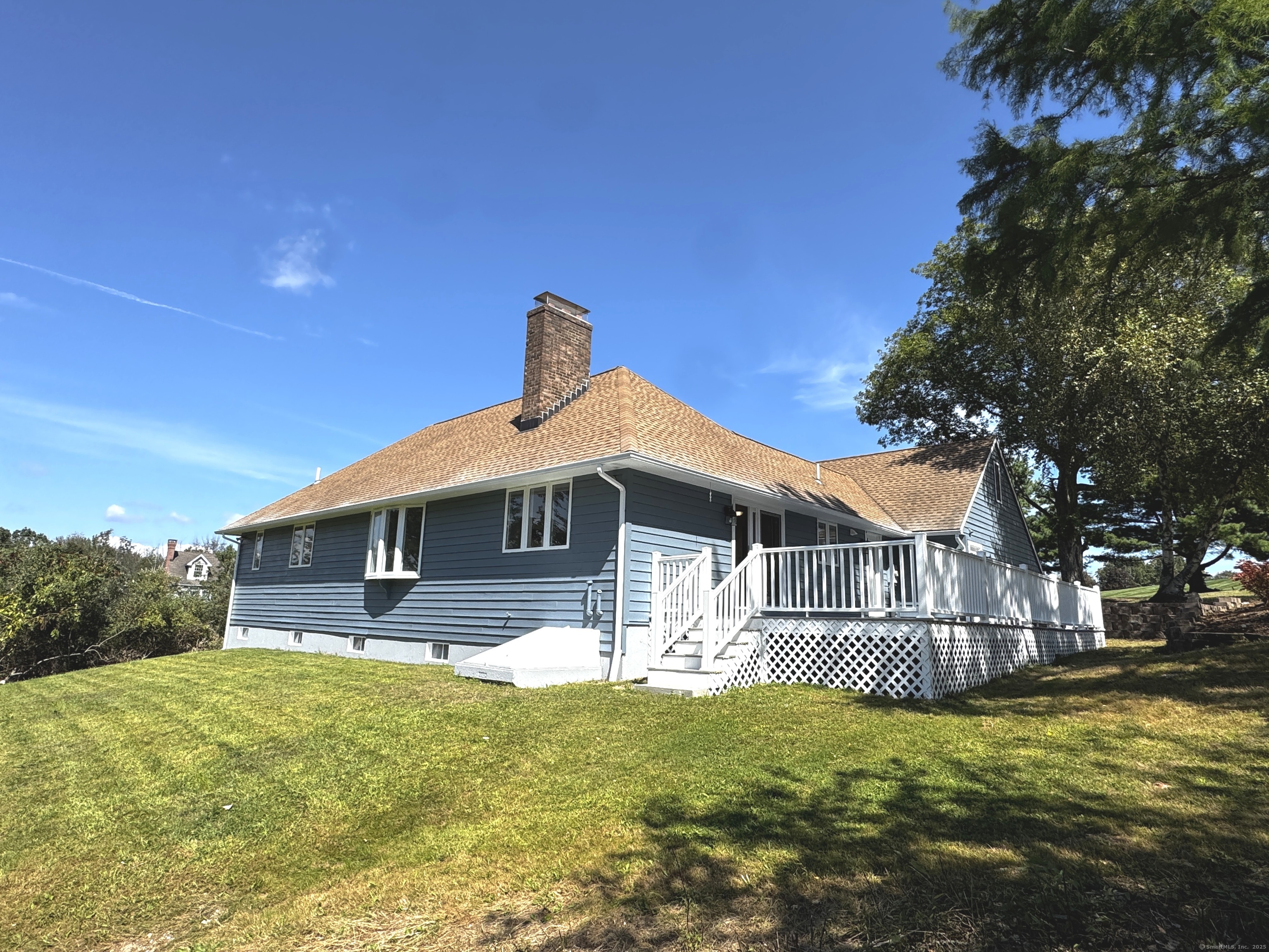 4 Bayview Circle Watertown CT 06795
