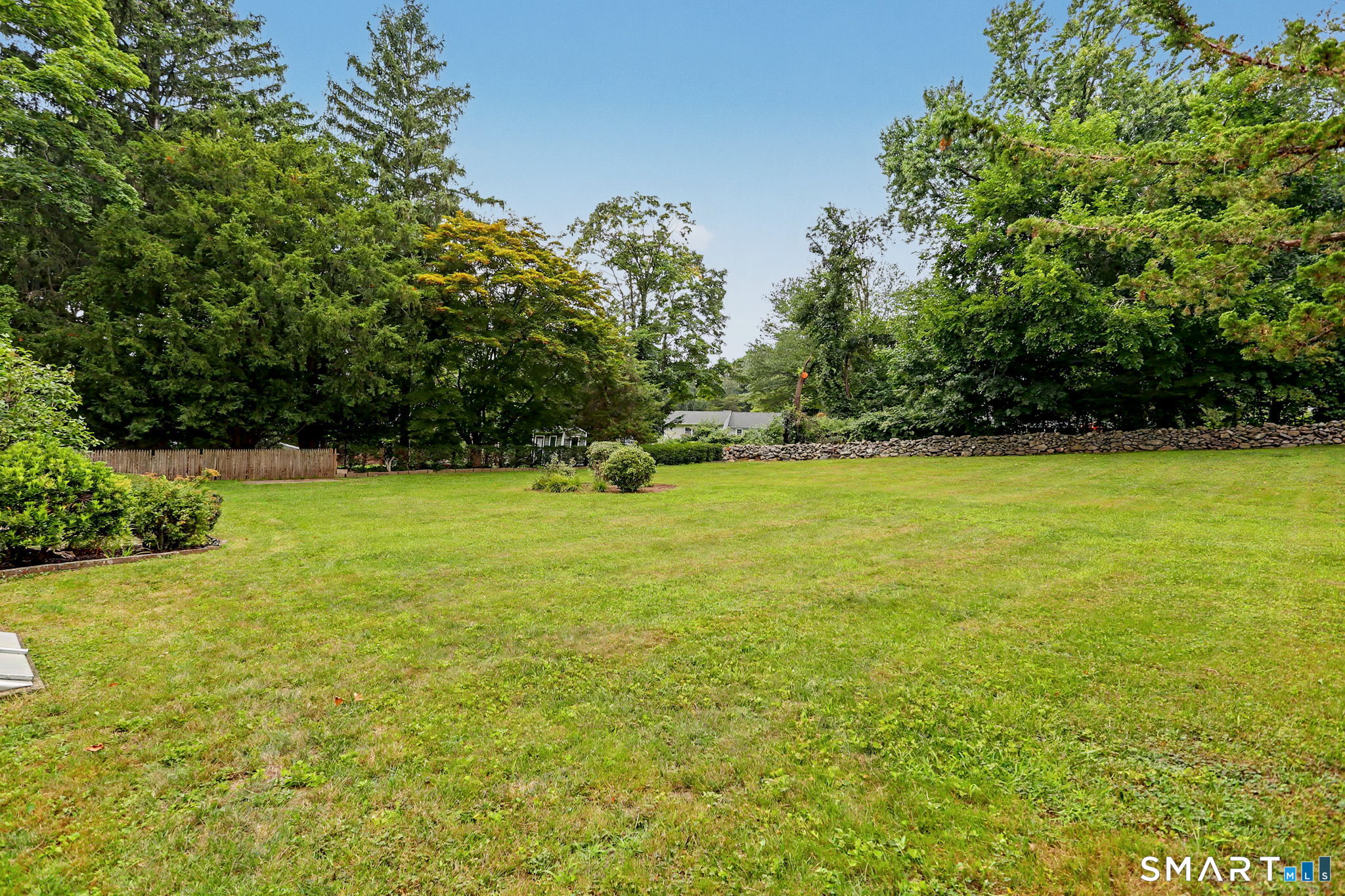 116 Campbell Road Trumbull CT 06611