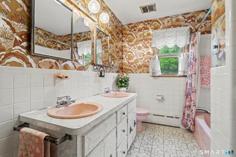 116 Campbell Road Trumbull CT 06611