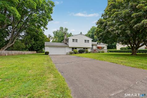 116 Campbell Road Trumbull CT 06611