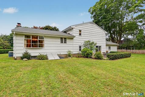 116 Campbell Road Trumbull CT 06611