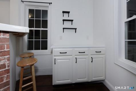 9 Wells Avenue East Hampton CT 06424