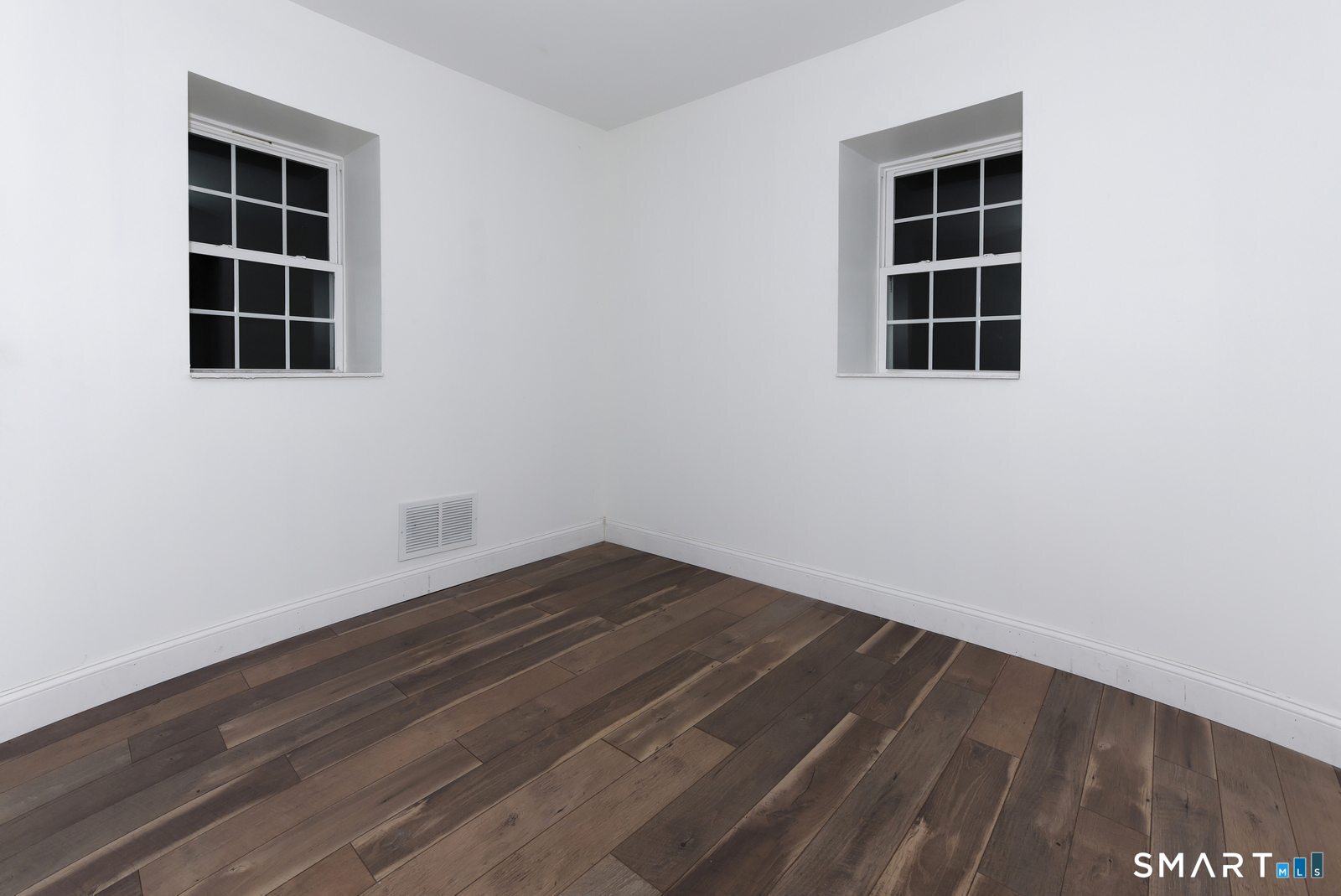 9 Wells Avenue East Hampton CT 06424