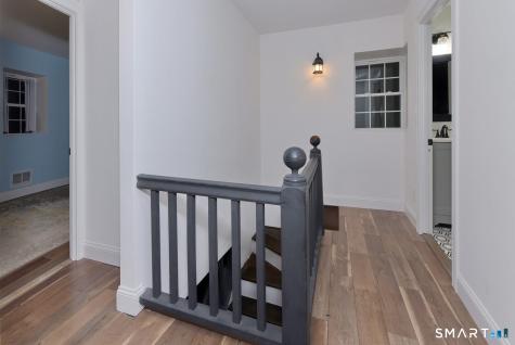 9 Wells Avenue East Hampton CT 06424