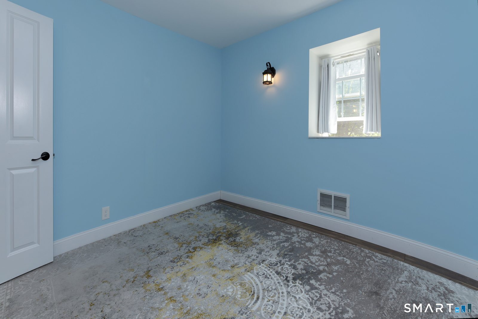 9 Wells Avenue East Hampton CT 06424