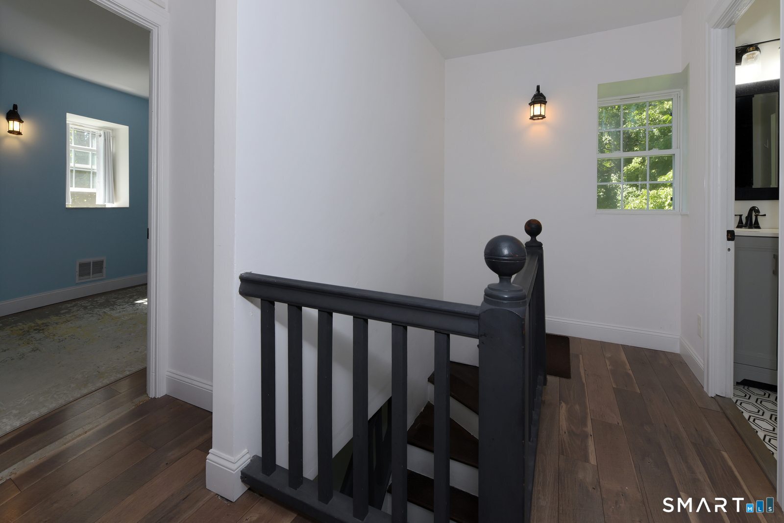 9 Wells Avenue East Hampton CT 06424
