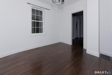 9 Wells Avenue East Hampton CT 06424