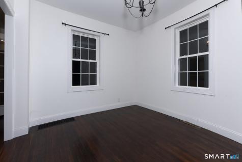 9 Wells Avenue East Hampton CT 06424