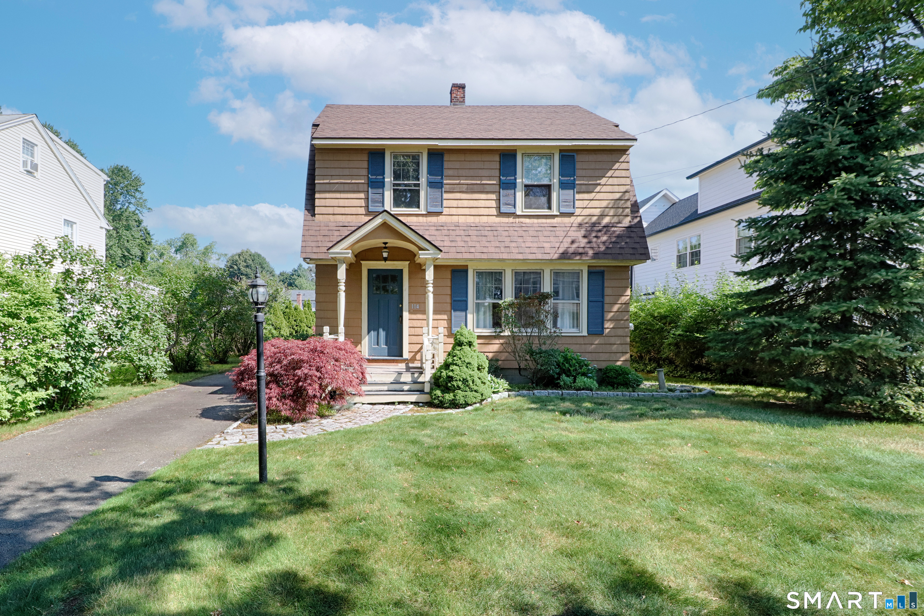 104 Henderson Road Fairfield CT 06824