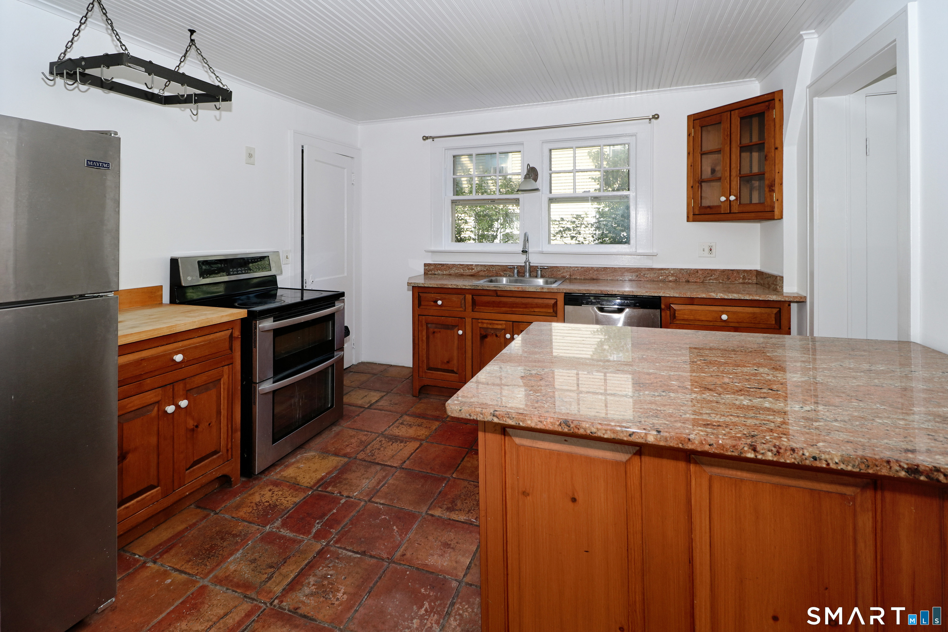 104 Henderson Road Fairfield CT 06824