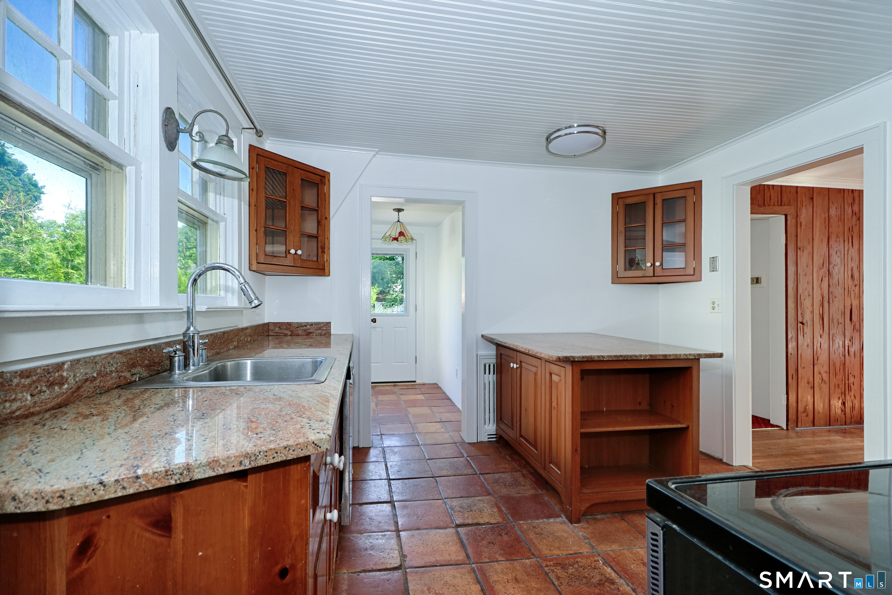 104 Henderson Road Fairfield CT 06824