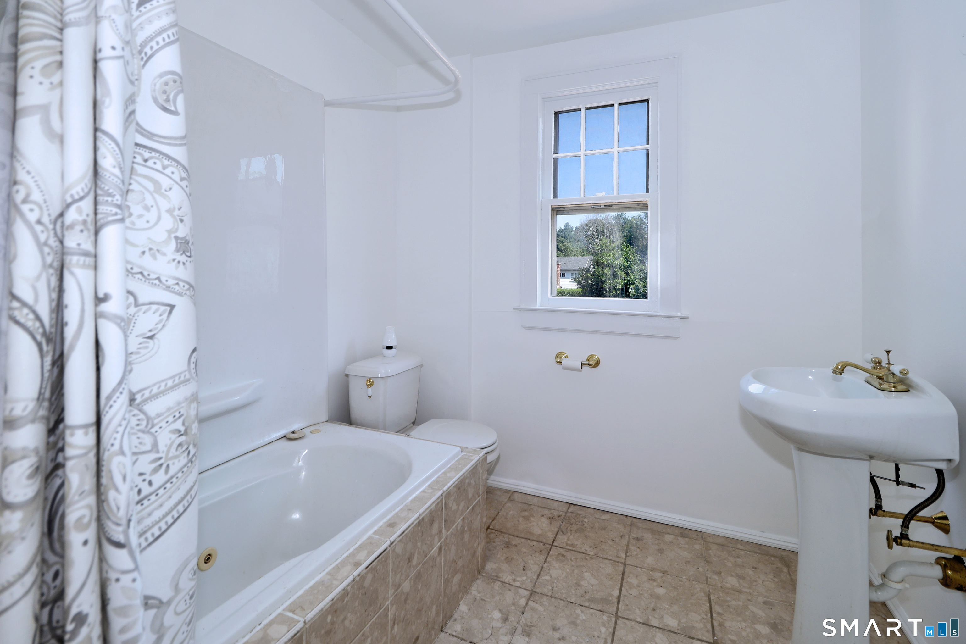 104 Henderson Road Fairfield CT 06824