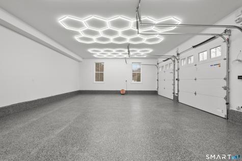 11 Laurel Hill Road Branford CT 06405