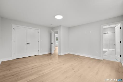 11 Laurel Hill Road Branford CT 06405