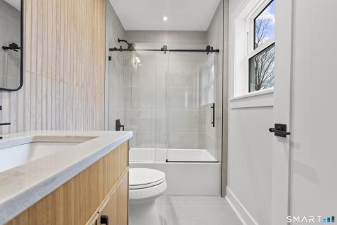 11 Laurel Hill Road Branford CT 06405