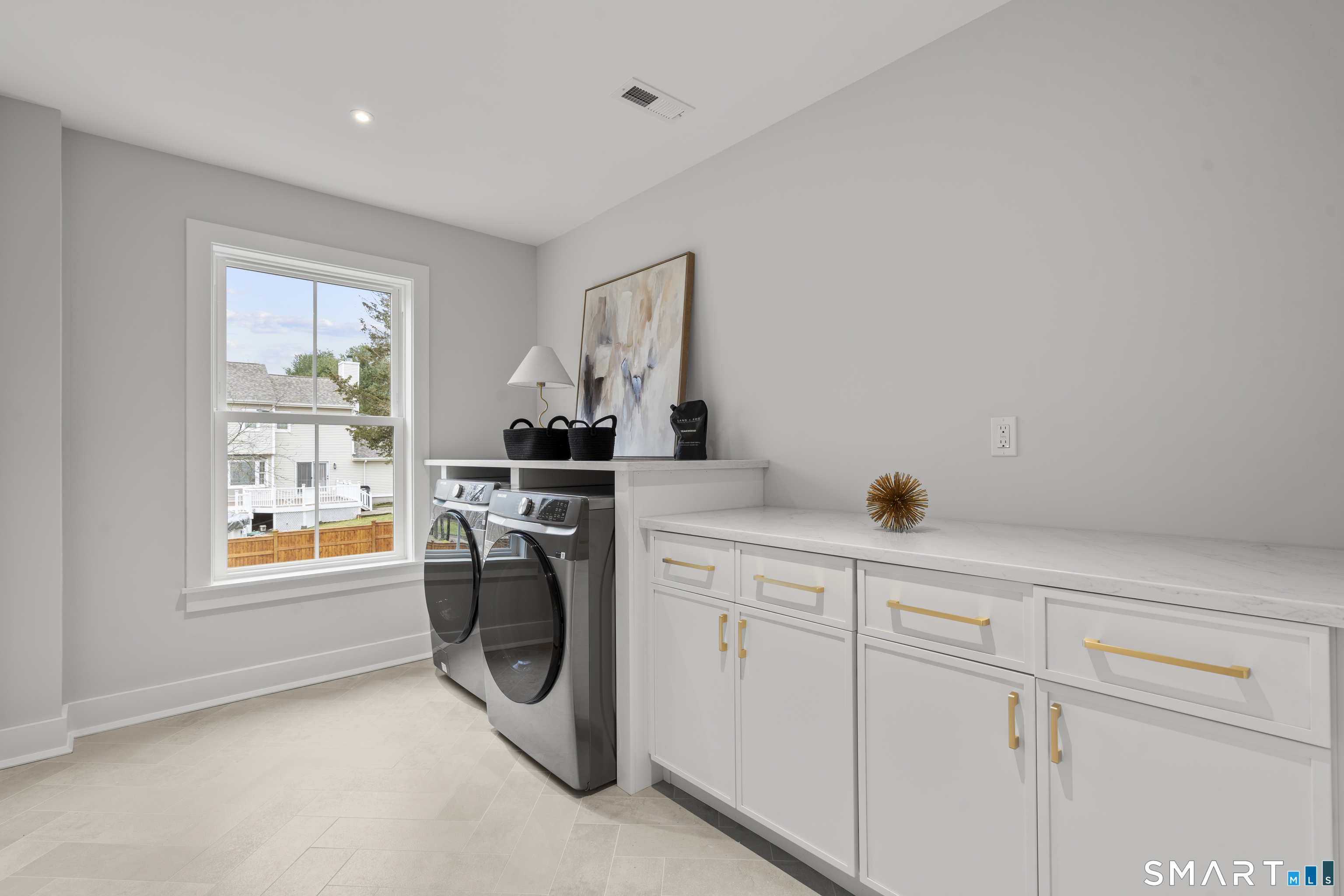 11 Laurel Hill Road Branford CT 06405