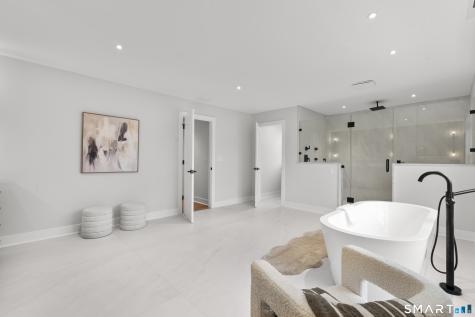 11 Laurel Hill Road Branford CT 06405