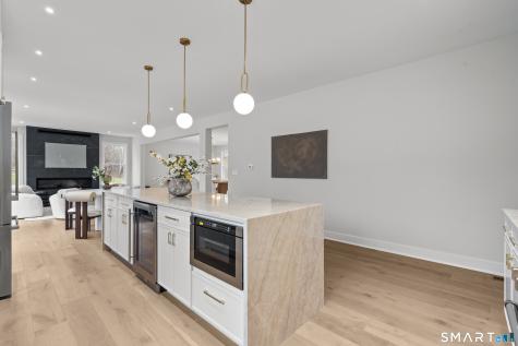 11 Laurel Hill Road Branford CT 06405