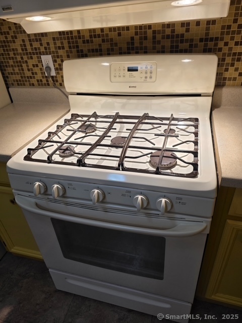 437 Putnam Pike Killingly CT 06241