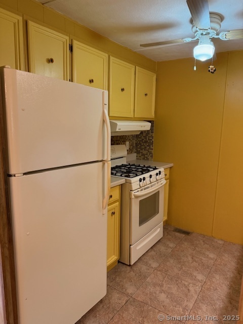437 Putnam Pike Killingly CT 06241