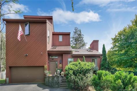 2 Bayview Terrace New Fairfield CT 06812