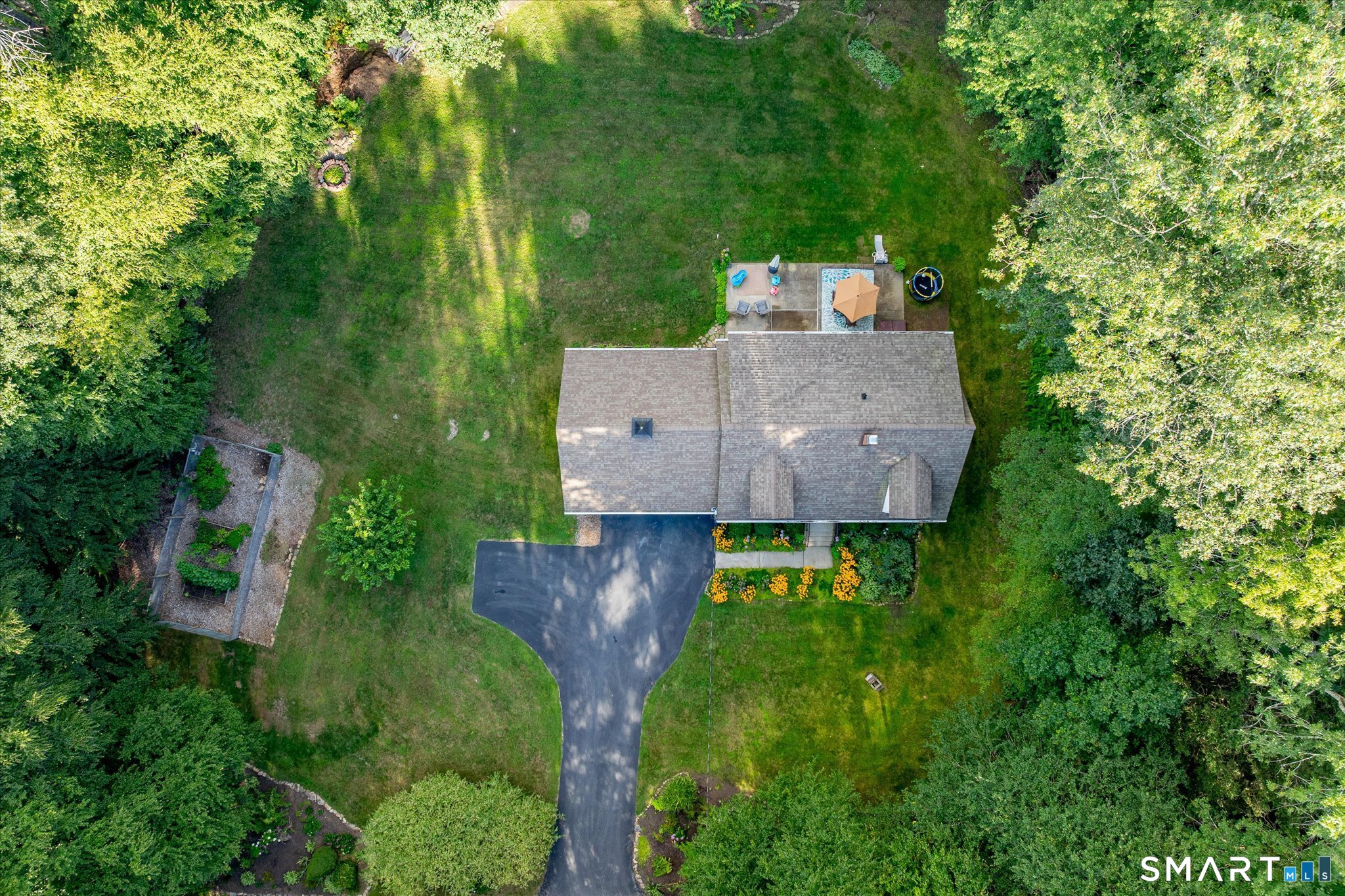 55 Pine Grove Road Woodstock CT 06282