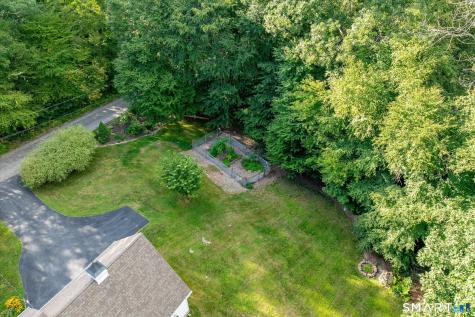 55 Pine Grove Road Woodstock CT 06282