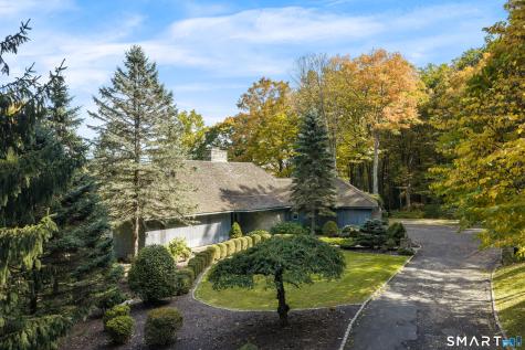 260 Umpawaug Road Redding CT 06896