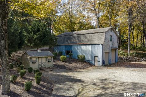 260 Umpawaug Road Redding CT 06896