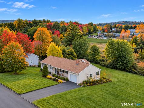 26 Downing Circle Bloomfield CT 06002