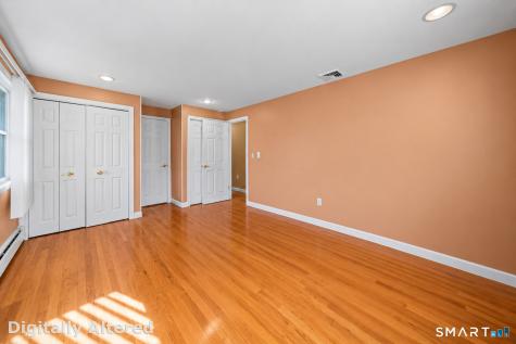 26 Downing Circle Bloomfield CT 06002