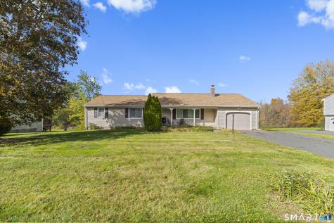 26 Downing Circle Bloomfield CT 06002