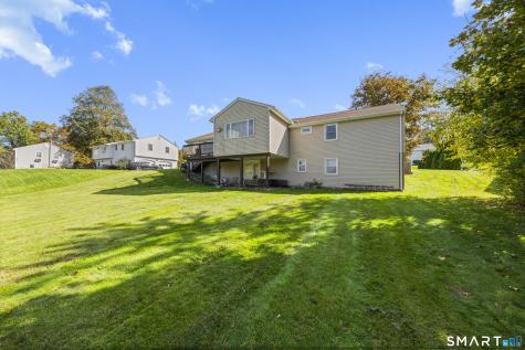 26 Downing Circle Bloomfield CT 06002