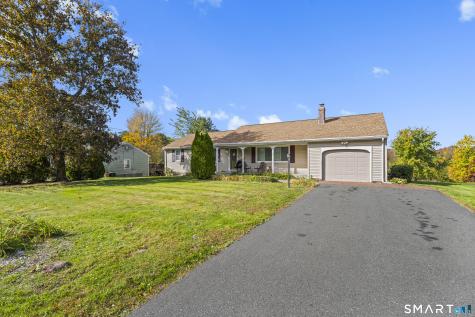 26 Downing Circle Bloomfield CT 06002