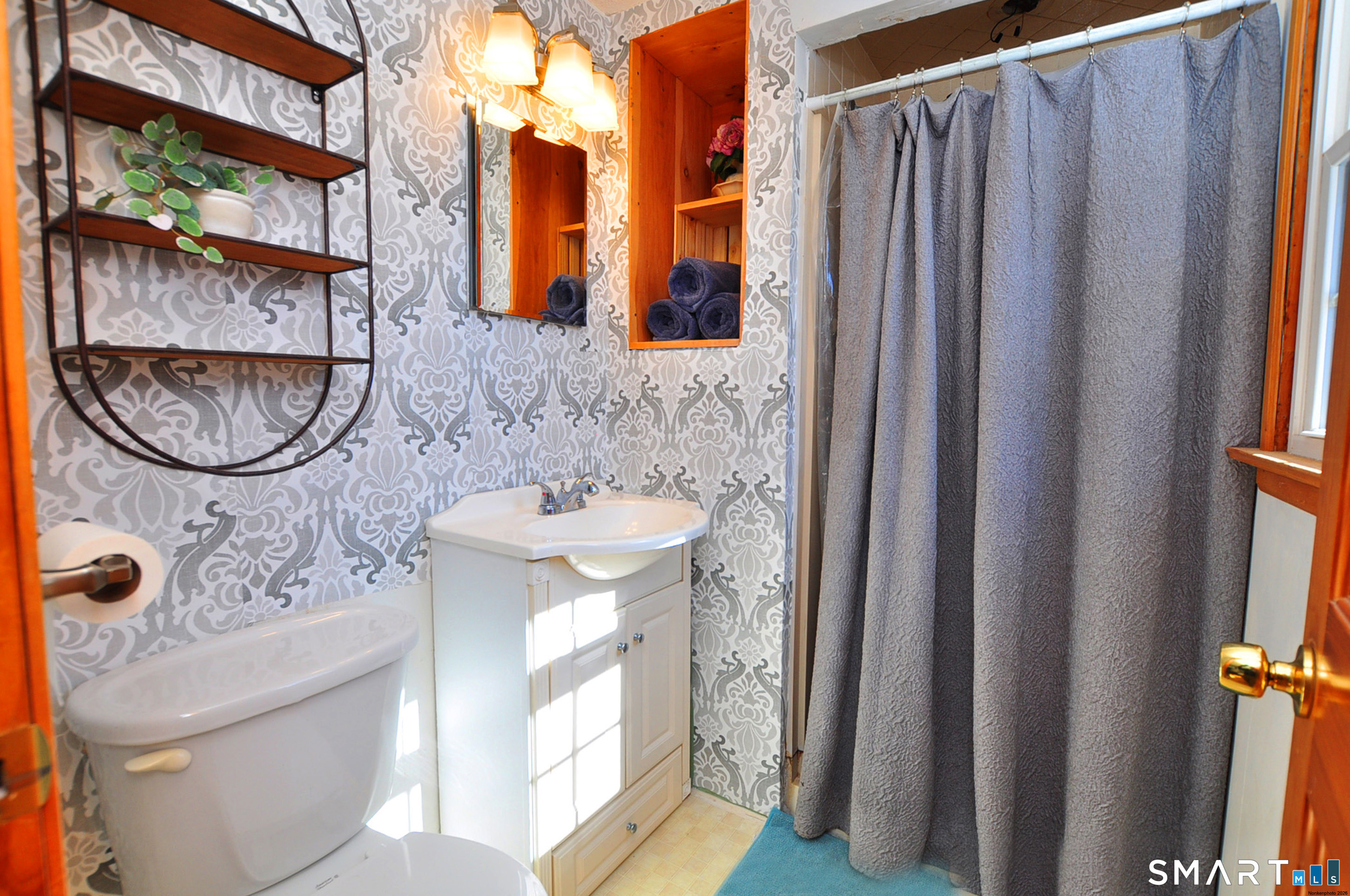 5 Maize Lane East Granby CT 06026