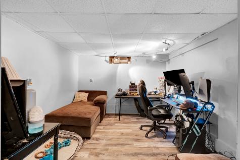 12 Burr Street Portland CT 06480