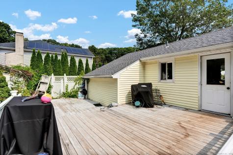 12 Burr Street Portland CT 06480