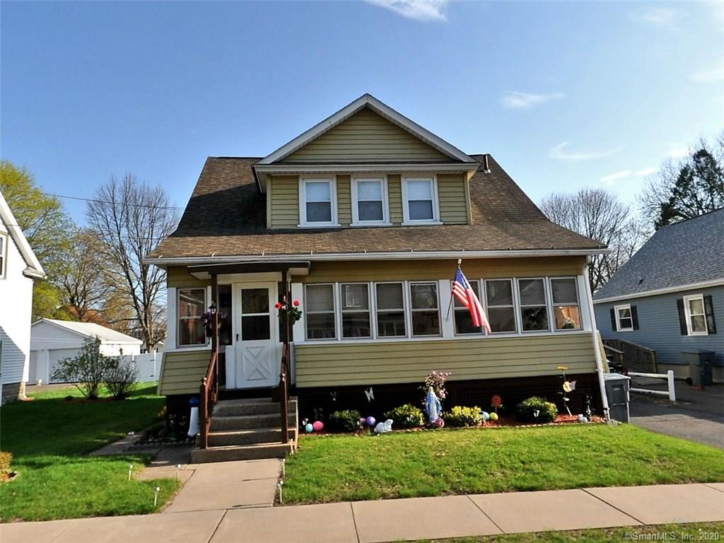 13 Woodlawn Avenue Enfield CT 06082